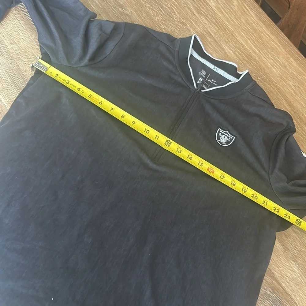 Nike Las Vegas Raiders NFL On Field Long Sleeve Shirt Mens Large Dri Fit PW